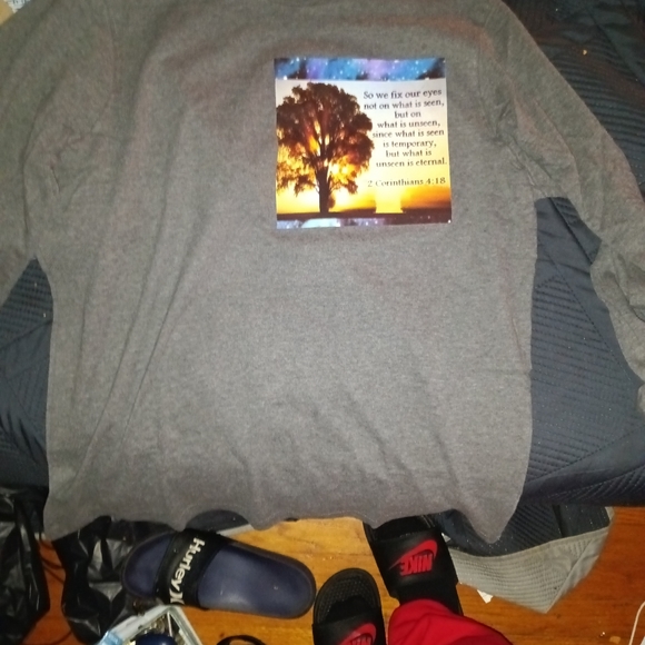 Clothing - Picture 9 of 14